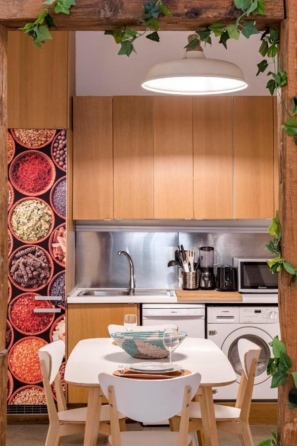 Plaza Mayor Apartment Madrid Bagian luar foto